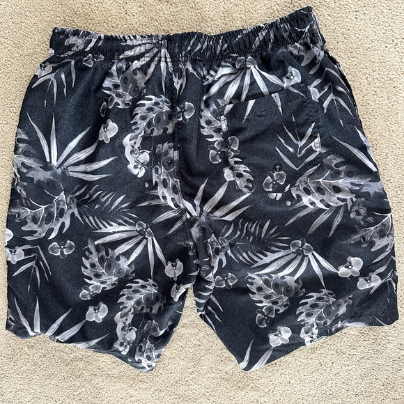 NWOT Texfit shorts - Picture 2 of 4